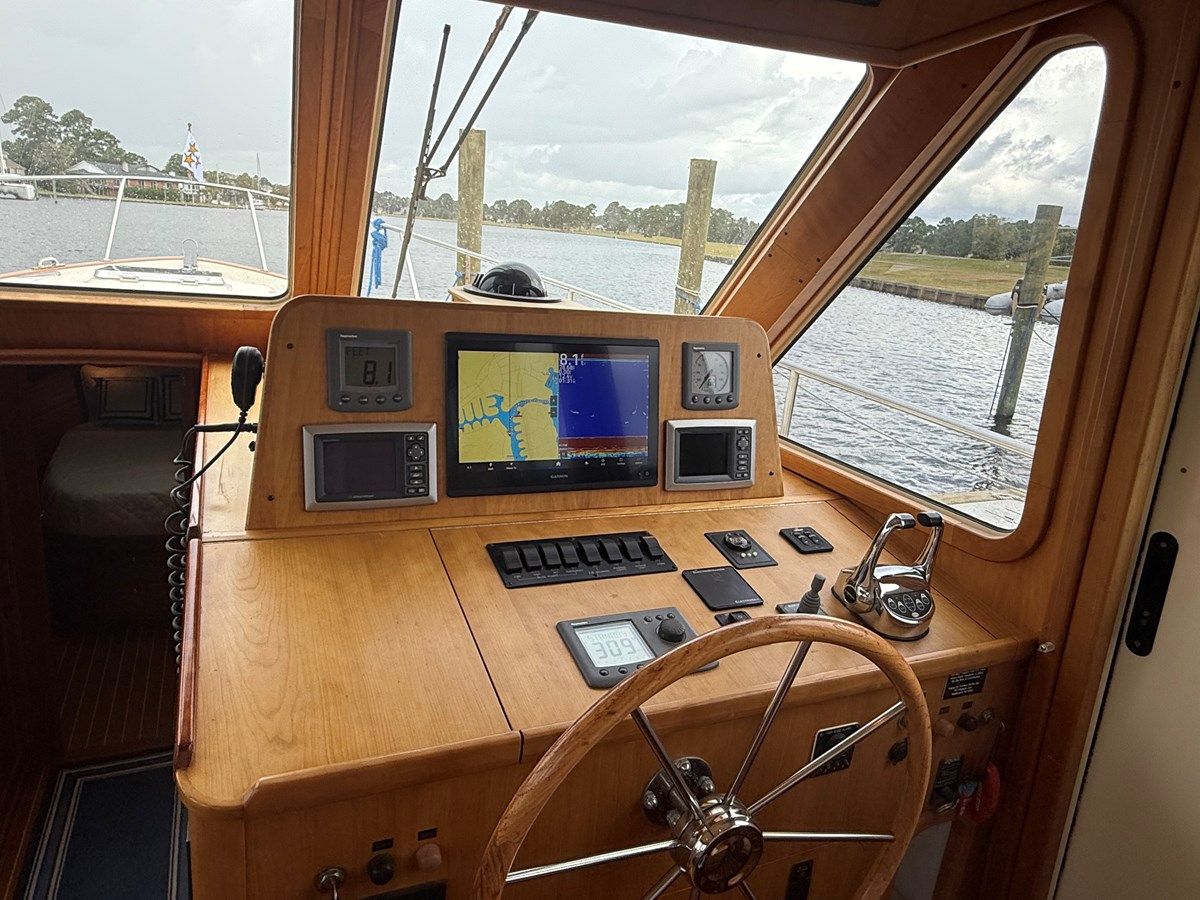 Buy a yacht STARLITE - LEGACY