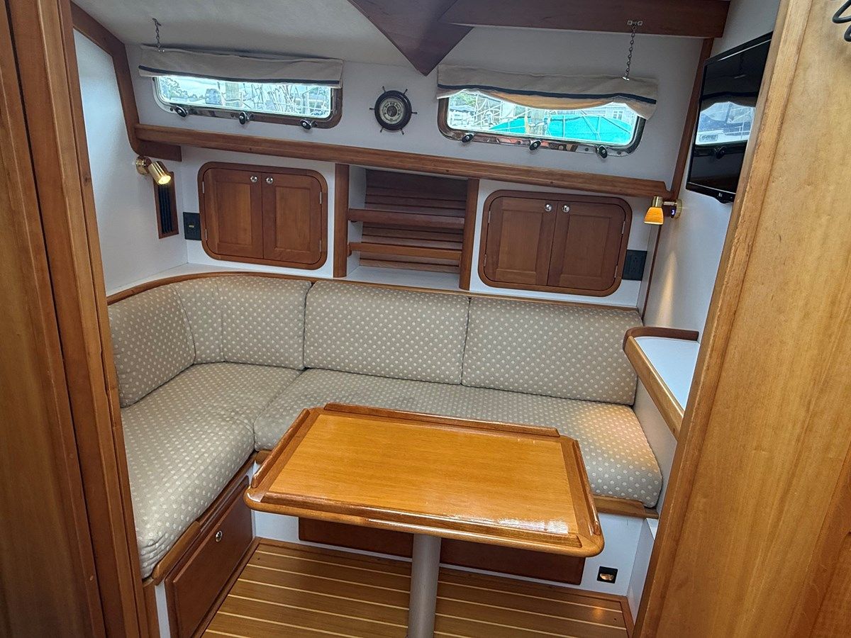 STARLITE 42 Flybridge