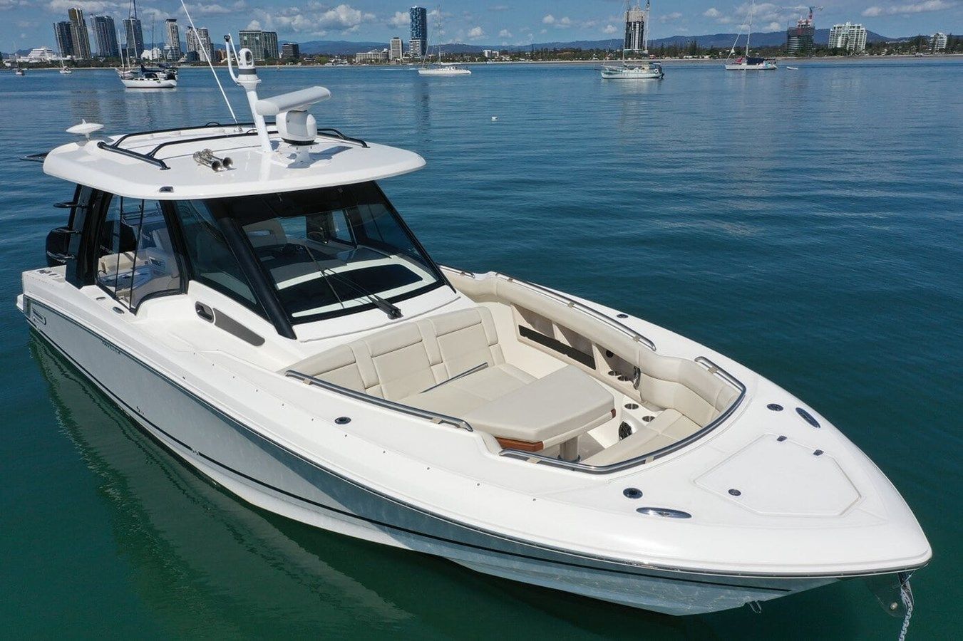 Купить (no name) - Boston Whaler