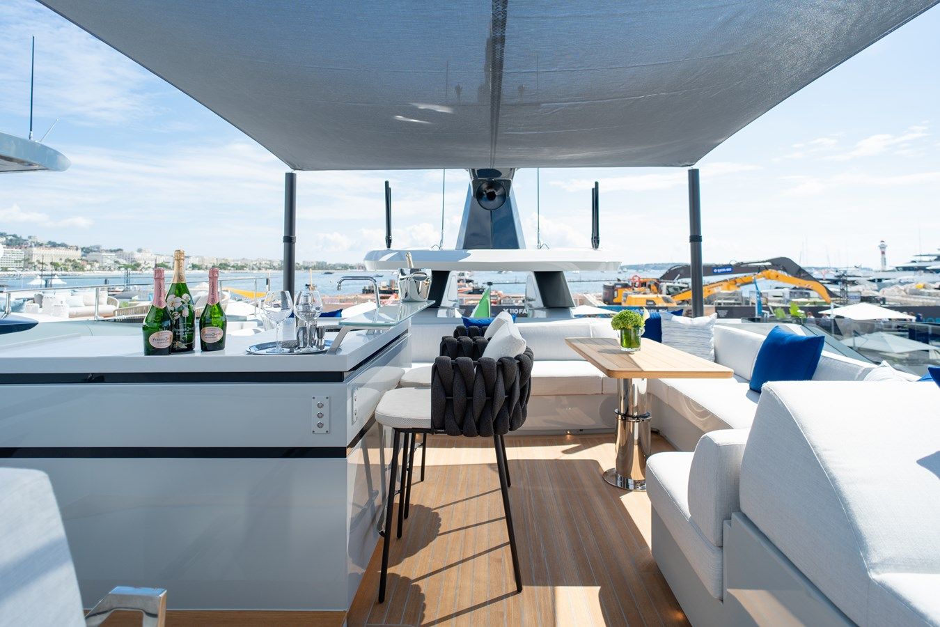 Buy a X90 FAST - brand new - never used X90 FAST at Shestakov Yacht Sales