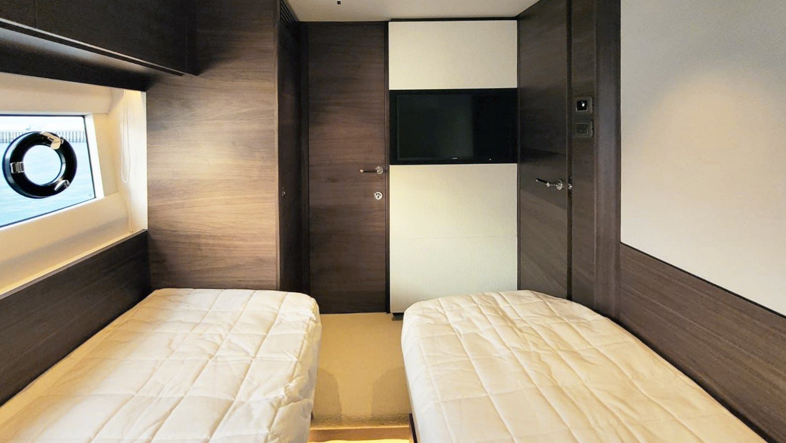 best yacht sales deals Princess Y72