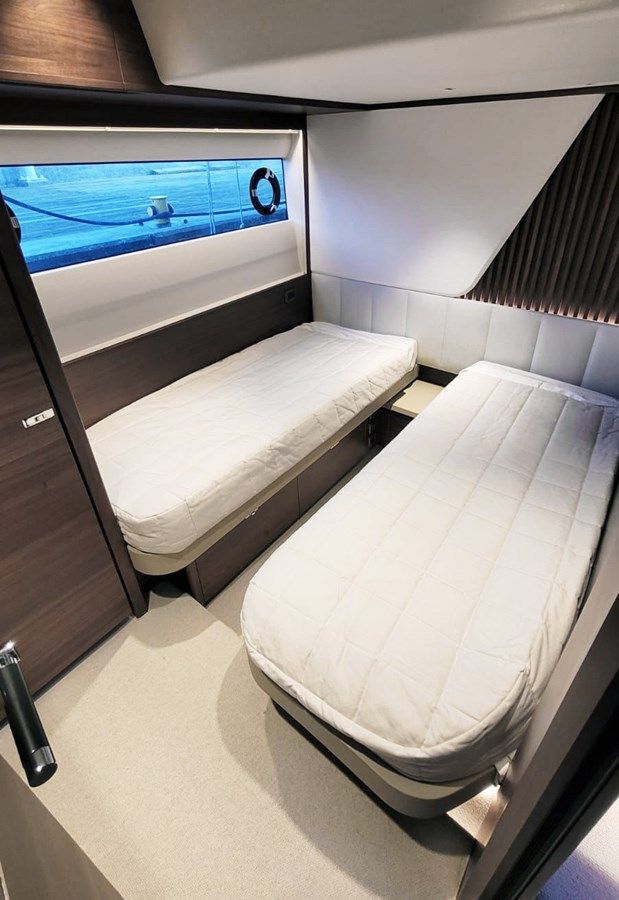 the best price on Princess Y72 72