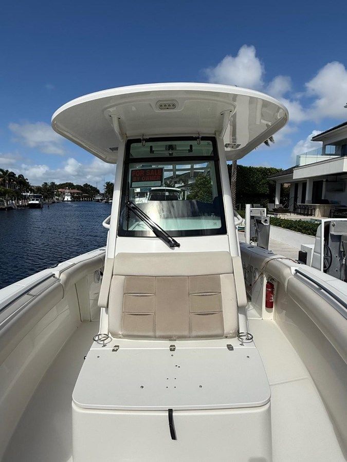 the best price on HALF MOON - Boston Whaler