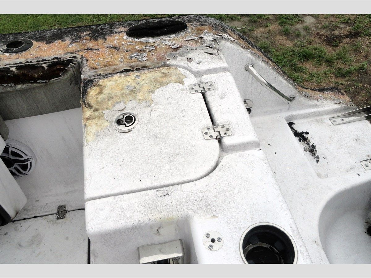 best yacht sales deals 26' Sportsman 2025 262 Open 2025