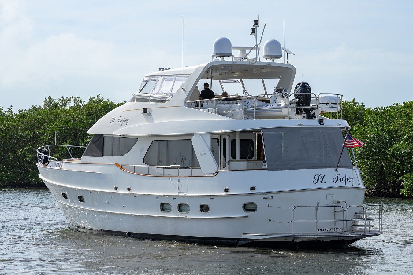 Стоимость яхты ST. TROPEZ Serenity 68