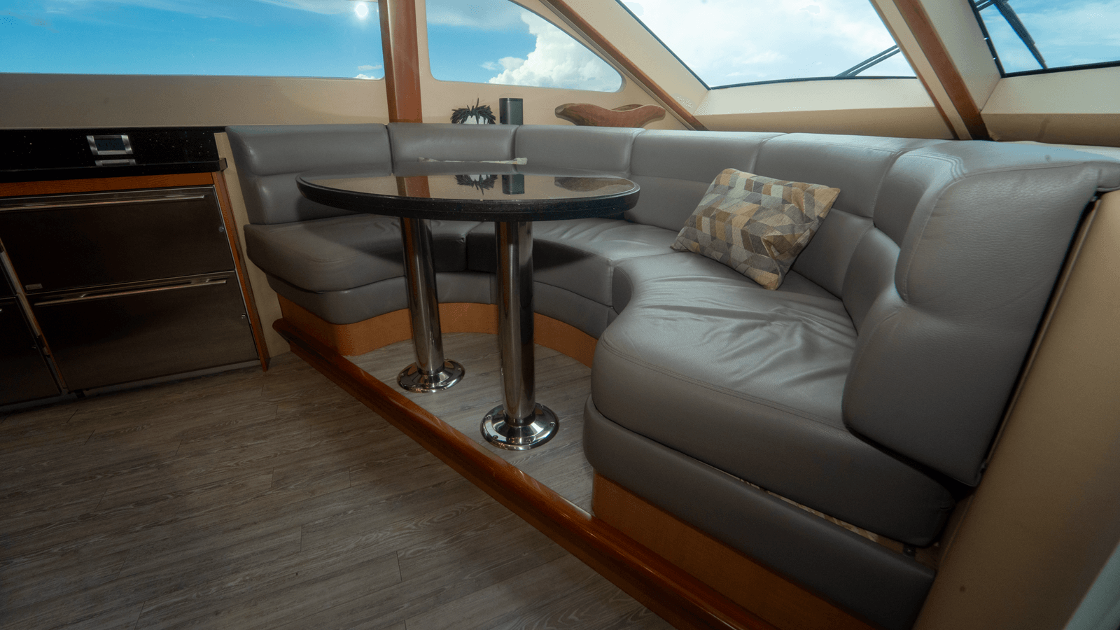 Buy a LIVING THE DREAM - Lazzara at Shestakov Yacht Sales