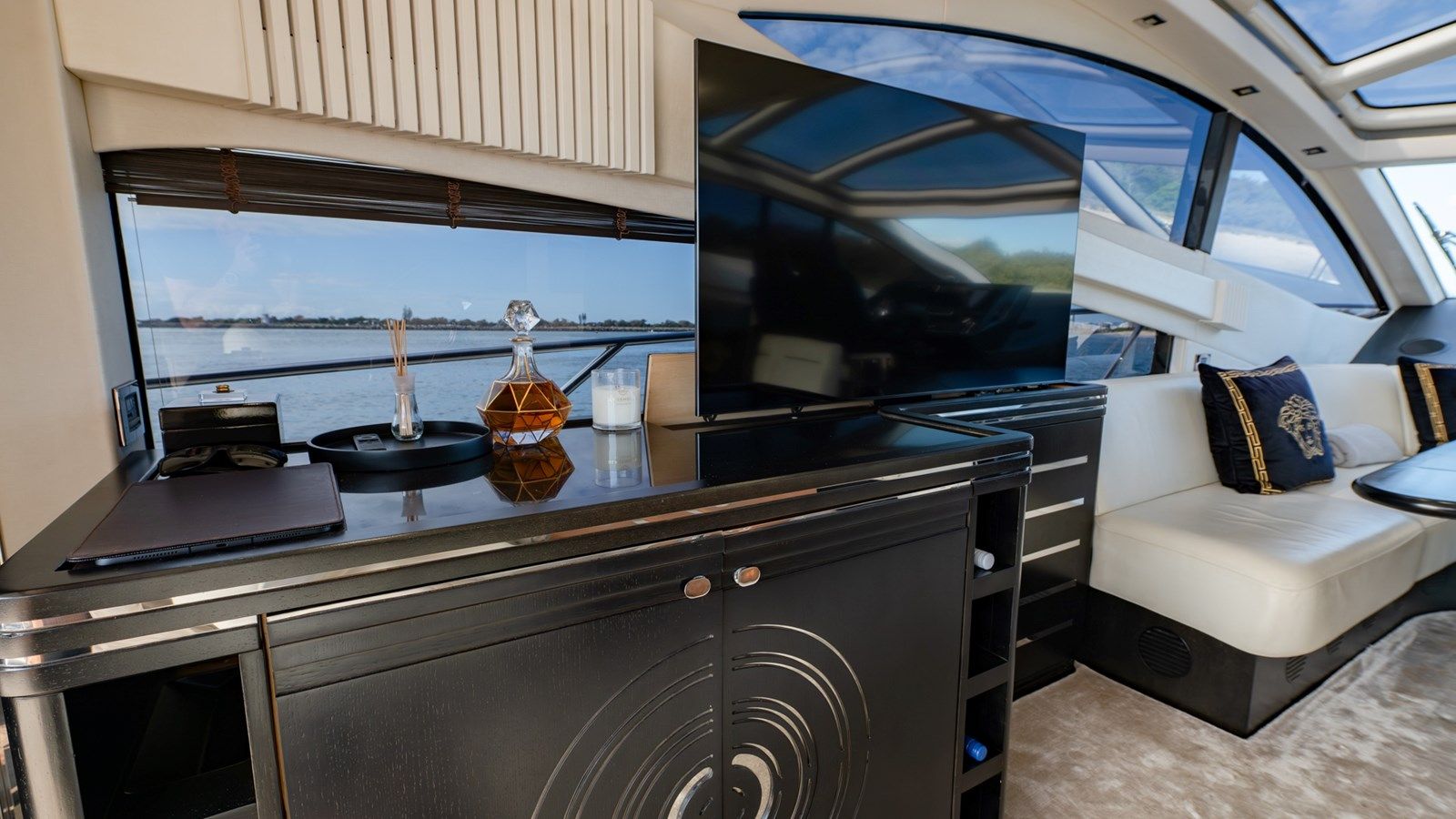 Купить ZAZA - Sunseeker