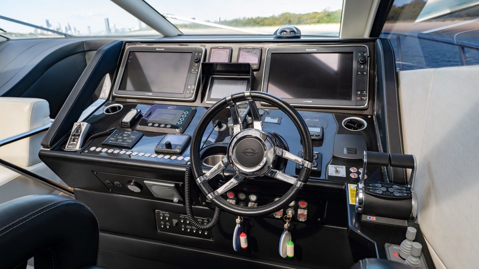 Лучшие предложения покупки яхты ZAZA 2013