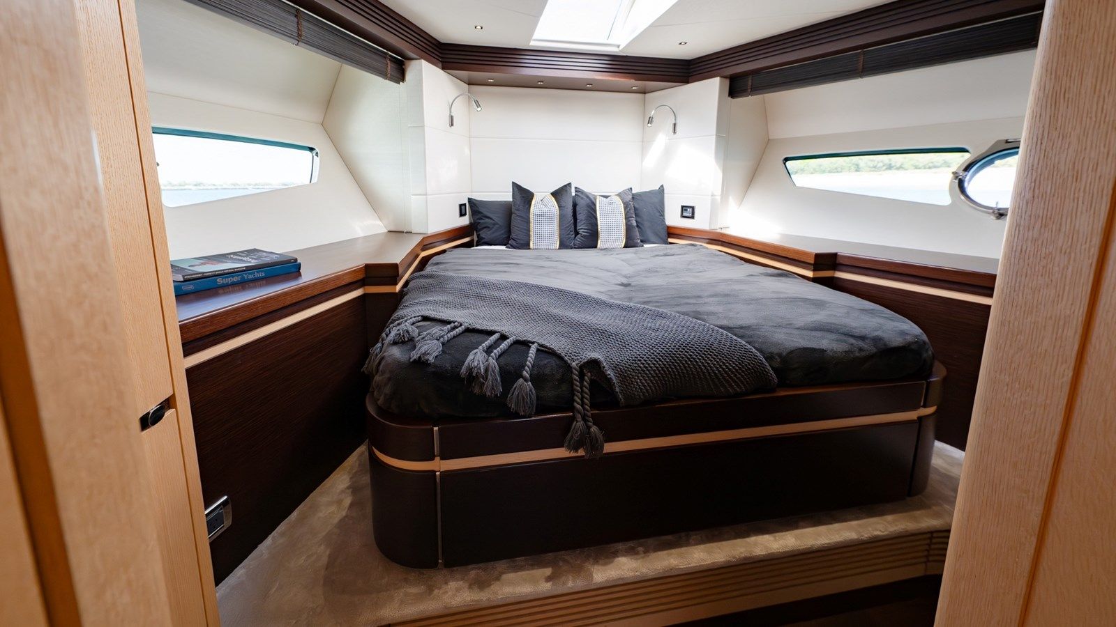 Купить яхту ZAZA в Shestakov Yacht Sales