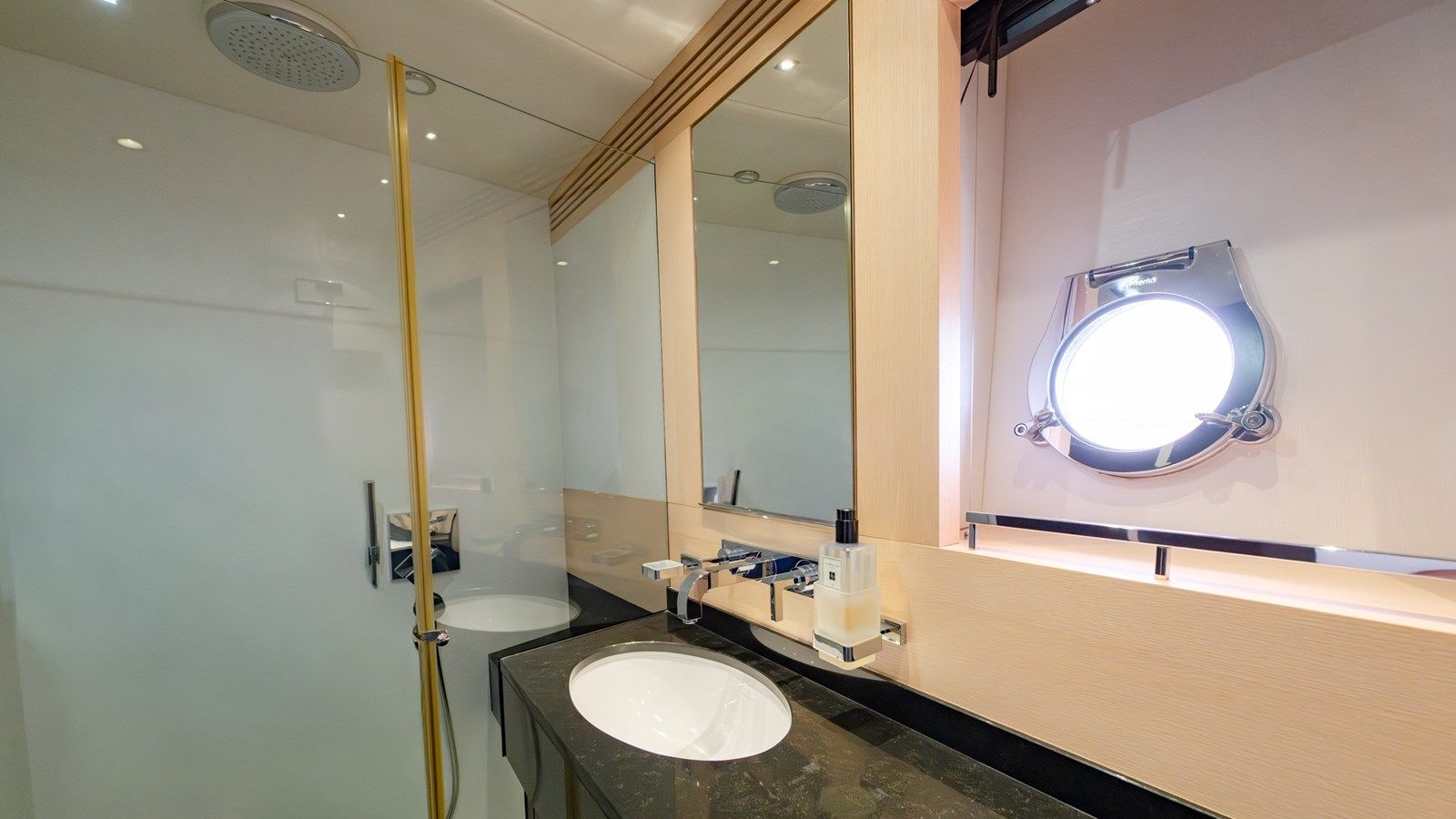 Стоимость яхты ZAZA 2013