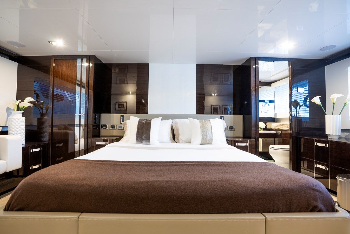 Стоимость яхты OMNIA - PEARL YACHTS