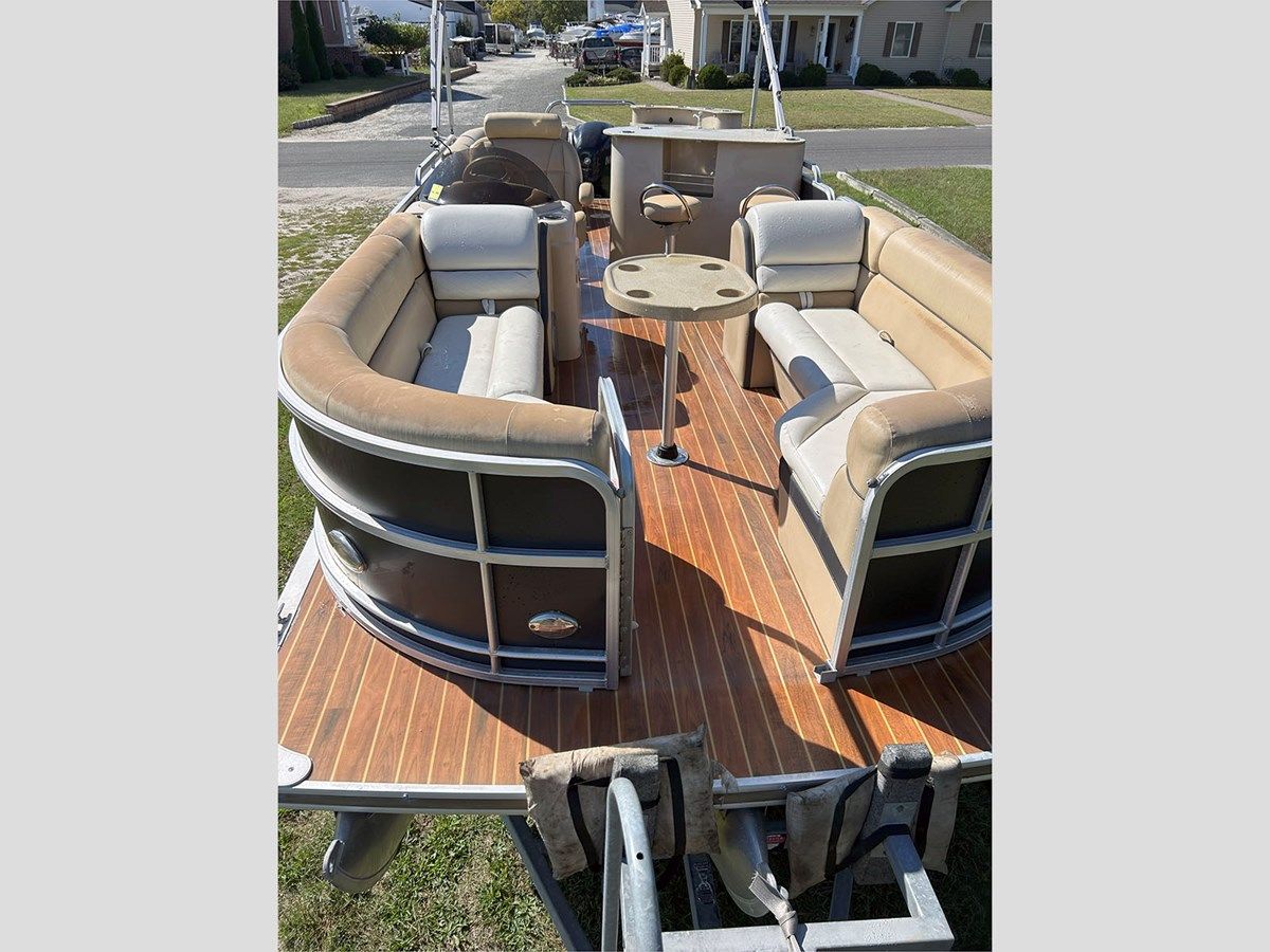 25' South Bay 2013 524 E - SOUTH BAY price