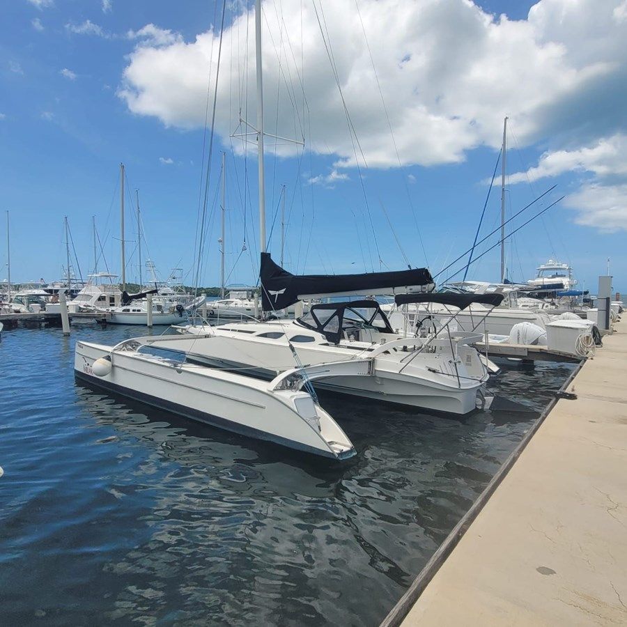 best yacht sales deals Antillano - DRAGONFLY BOATWORKS