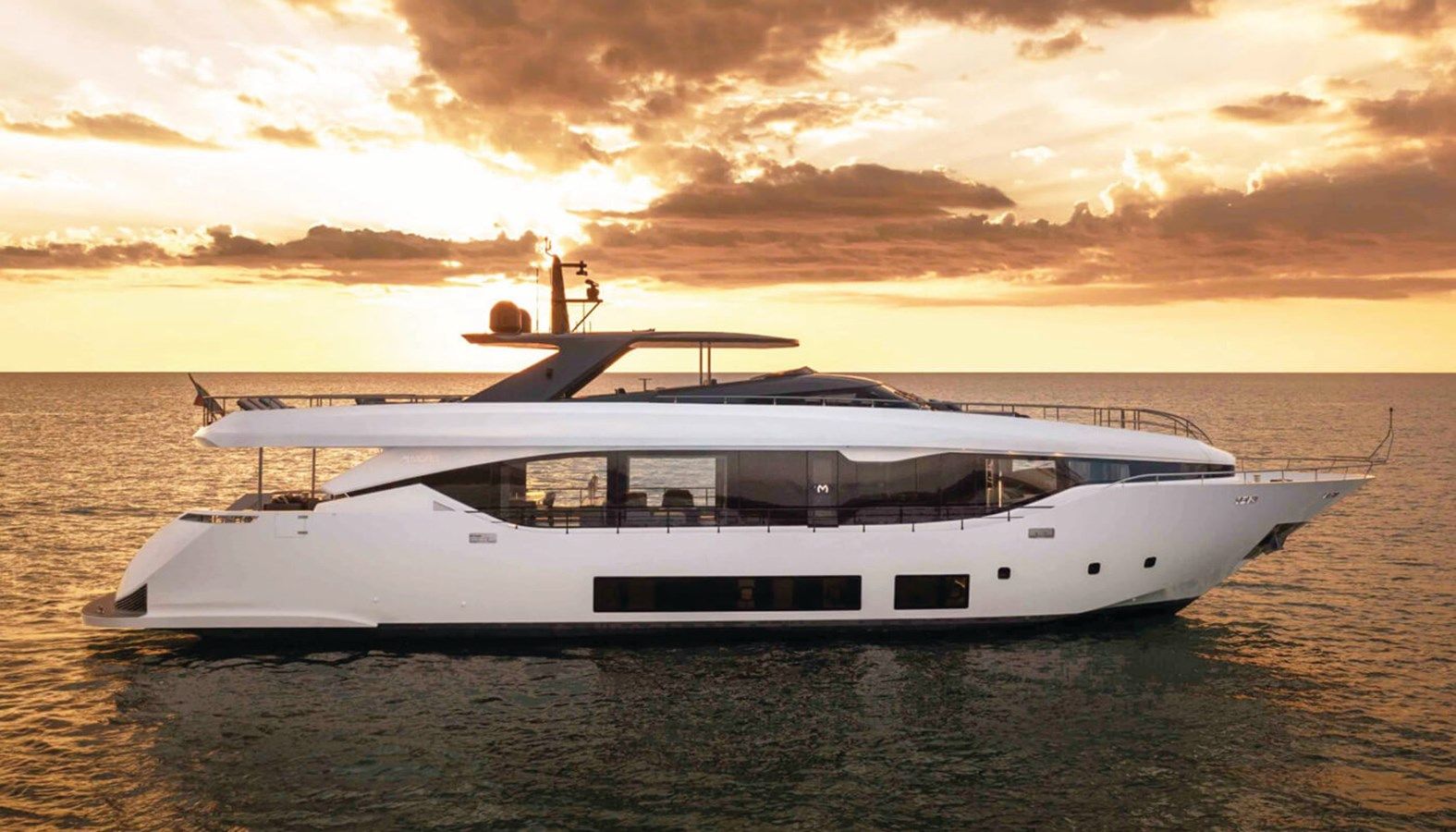 best yacht sales deals SHIP HAPPENS - Maiora