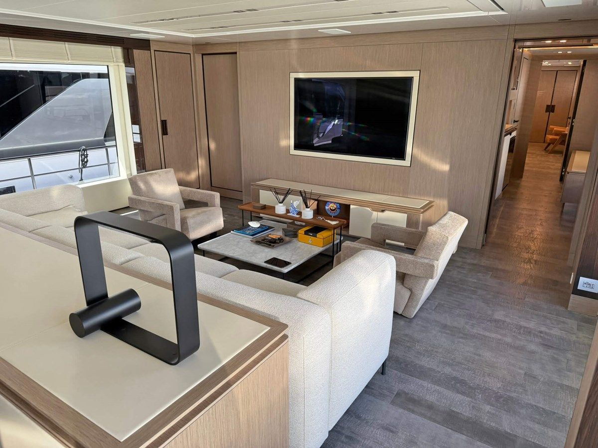 the best price on SHIP HAPPENS 100