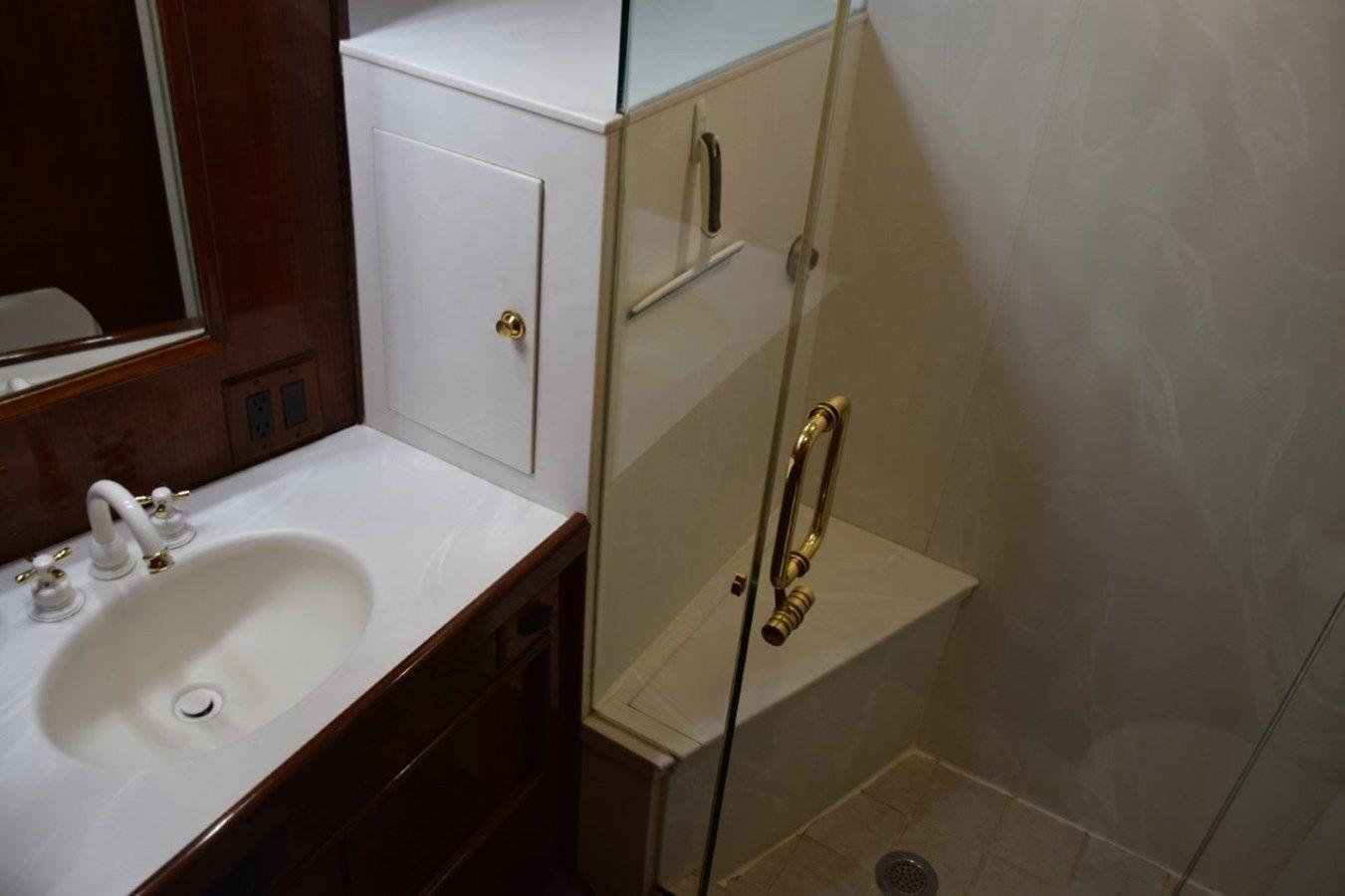 QA3 - Hatteras yacht sale