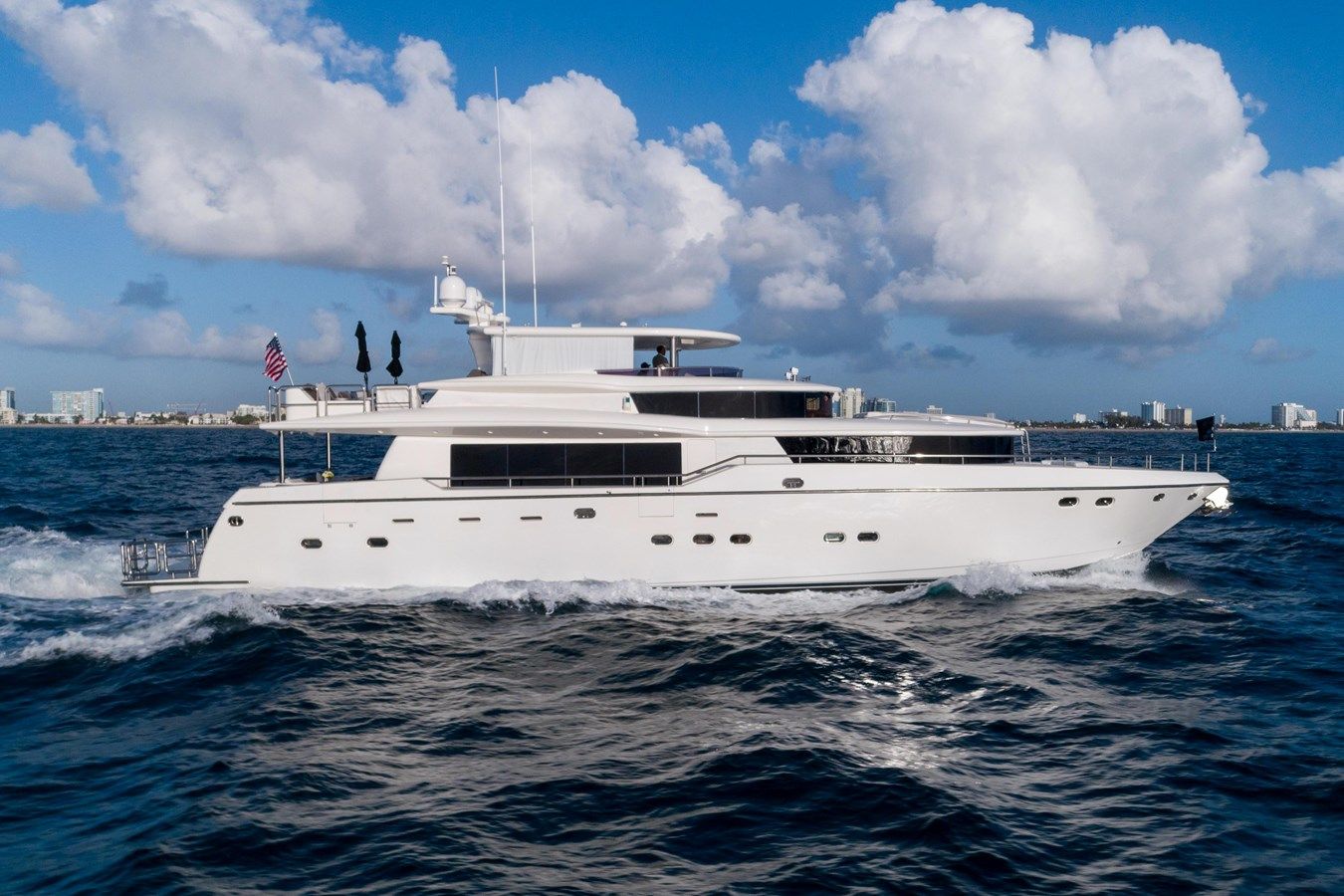 best yacht sales deals ALENIEL - Johnson