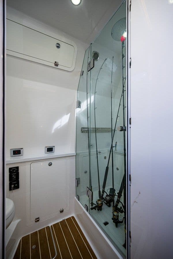 Купить JUST BILLS - HCB