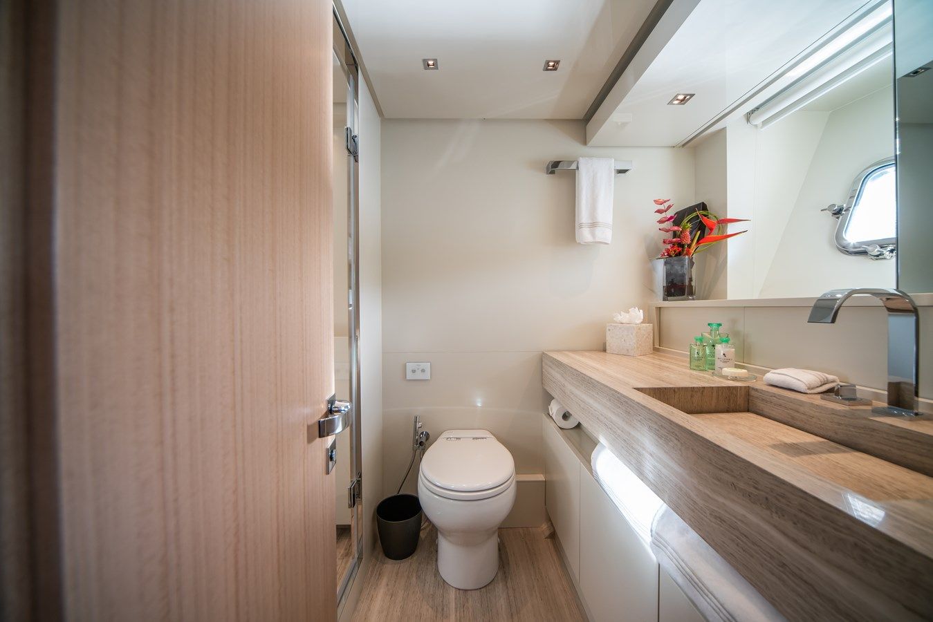 best yacht sales deals Squalo - Sanlorenzo