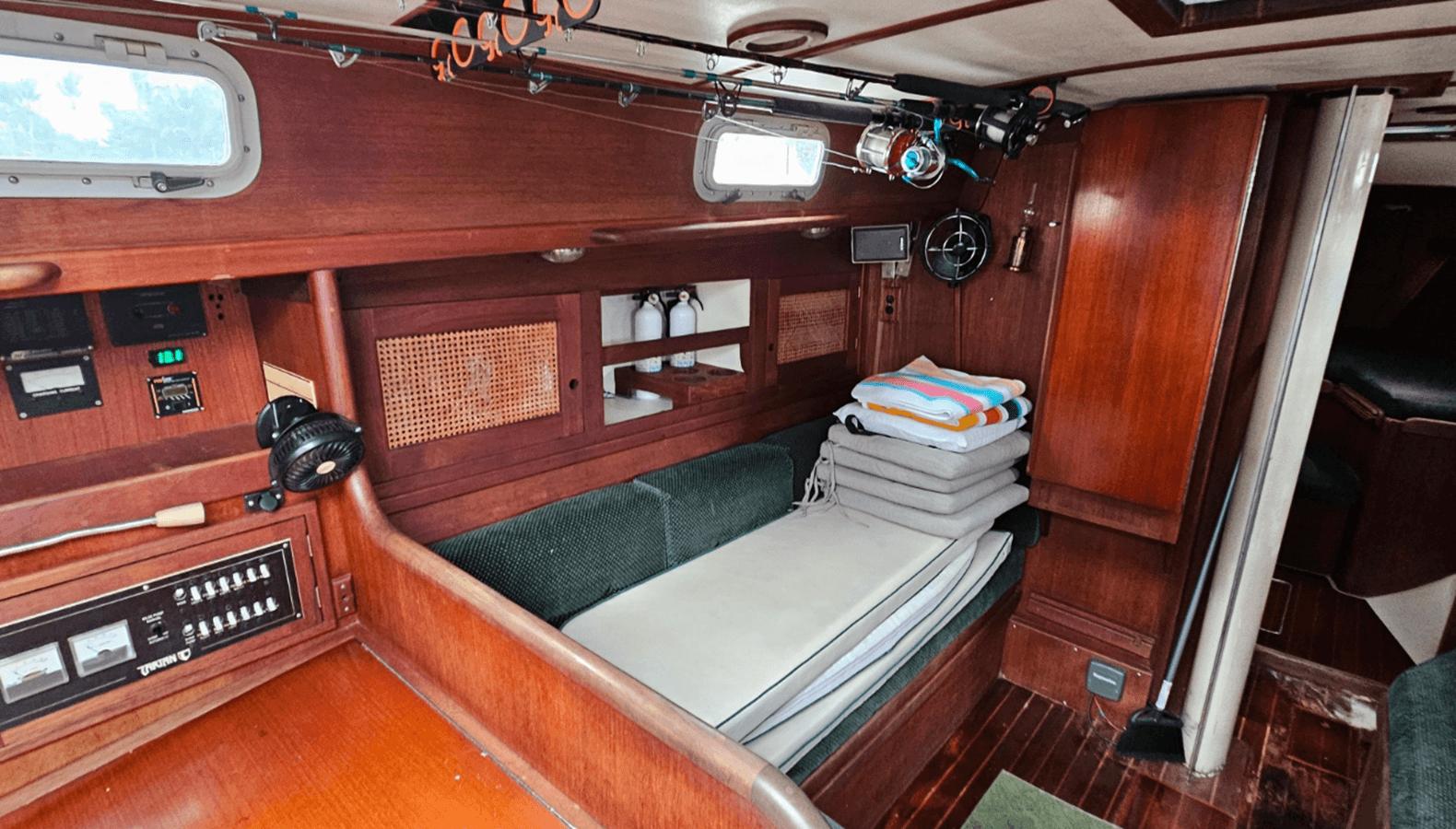 the best price on Cloudburst - TARTAN