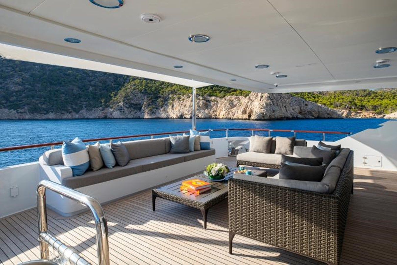 Купить яхту Lady Nora 148 в Shestakov Yacht Sales