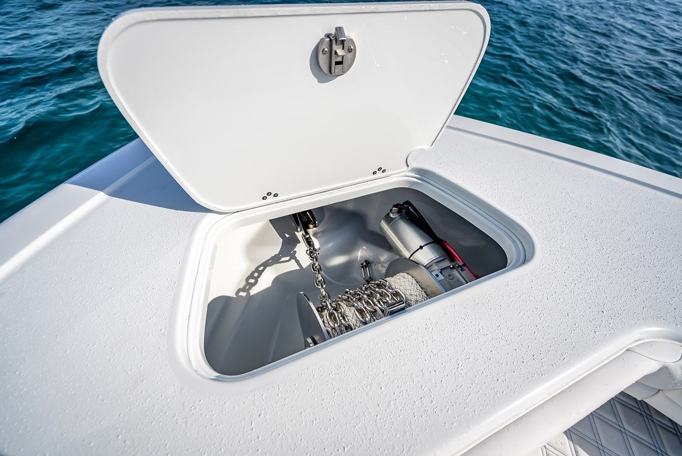 Купить яхту SUSHI 36 CENTER CONSOLE в Shestakov Yacht Sales