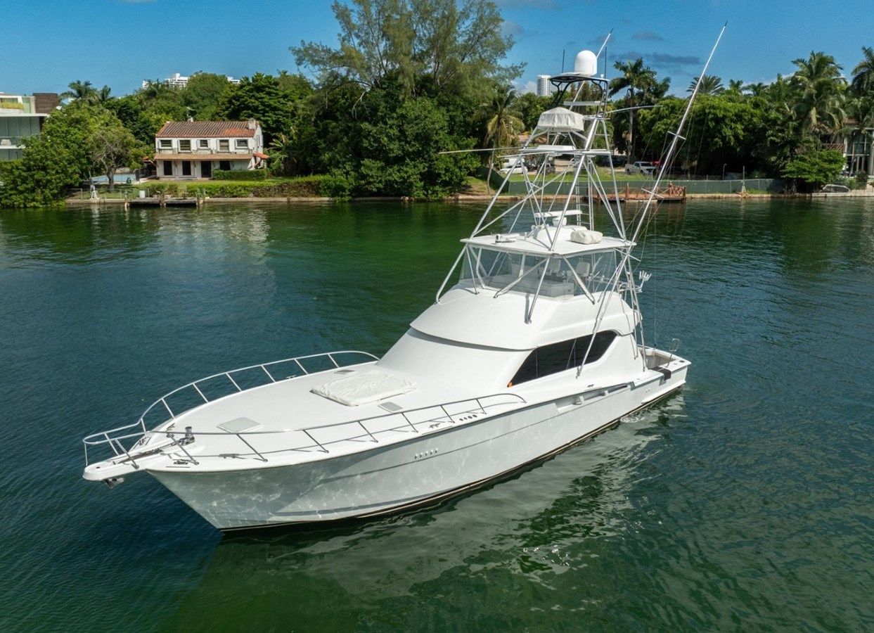 best yacht sales deals VENTURA - Hatteras