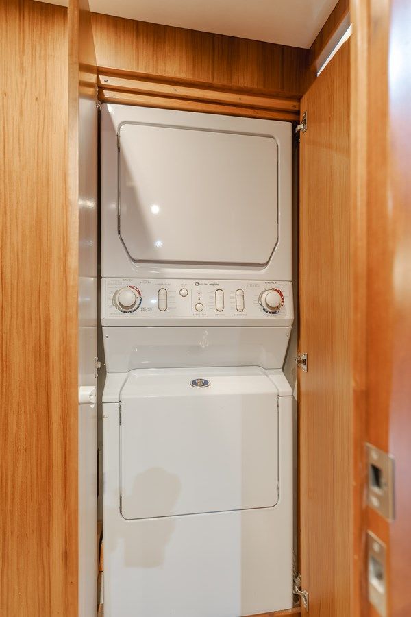 Money Cat - TRANSWORLD YACHTS price