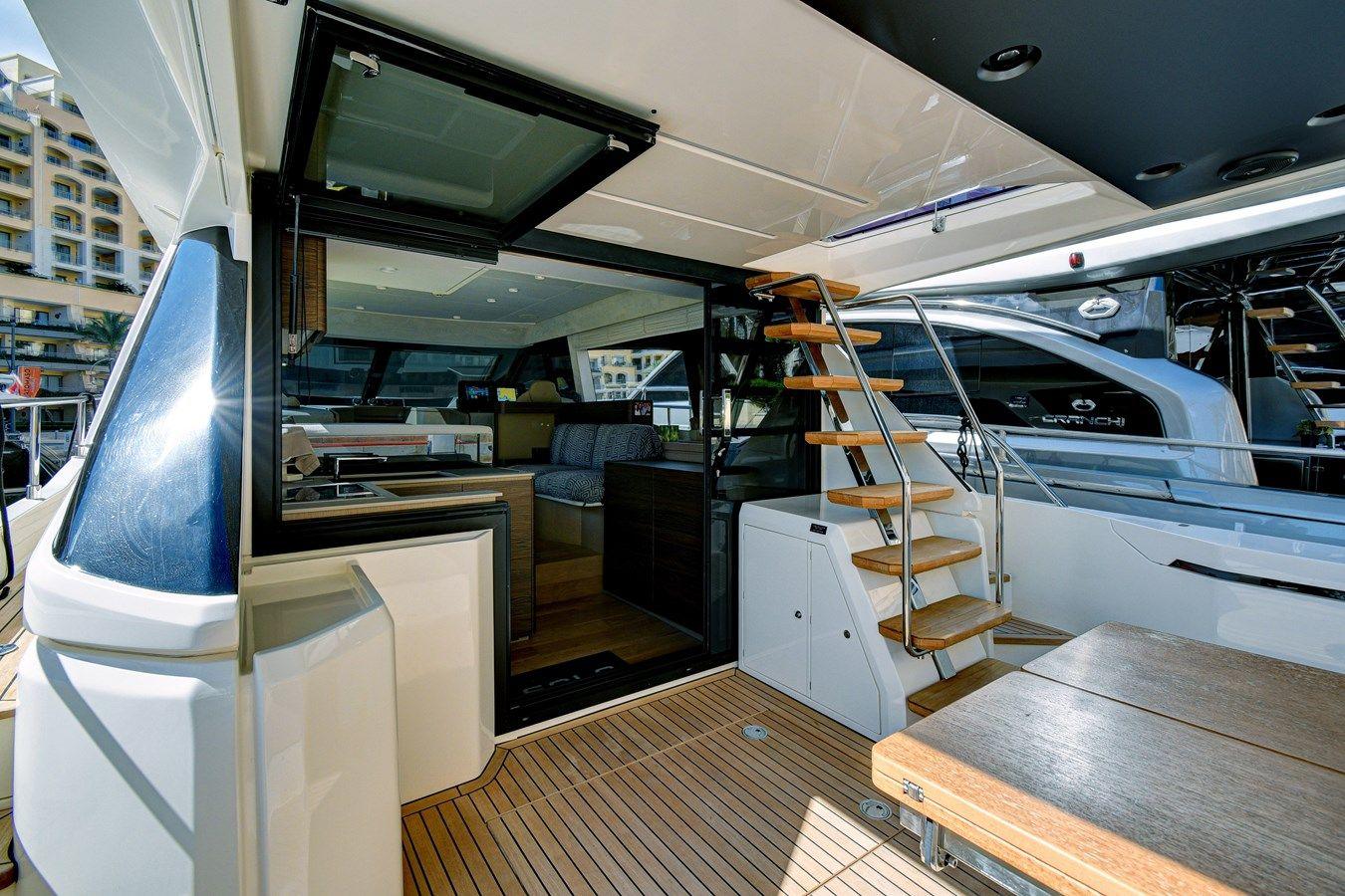 Ferretti Yachts 500 price