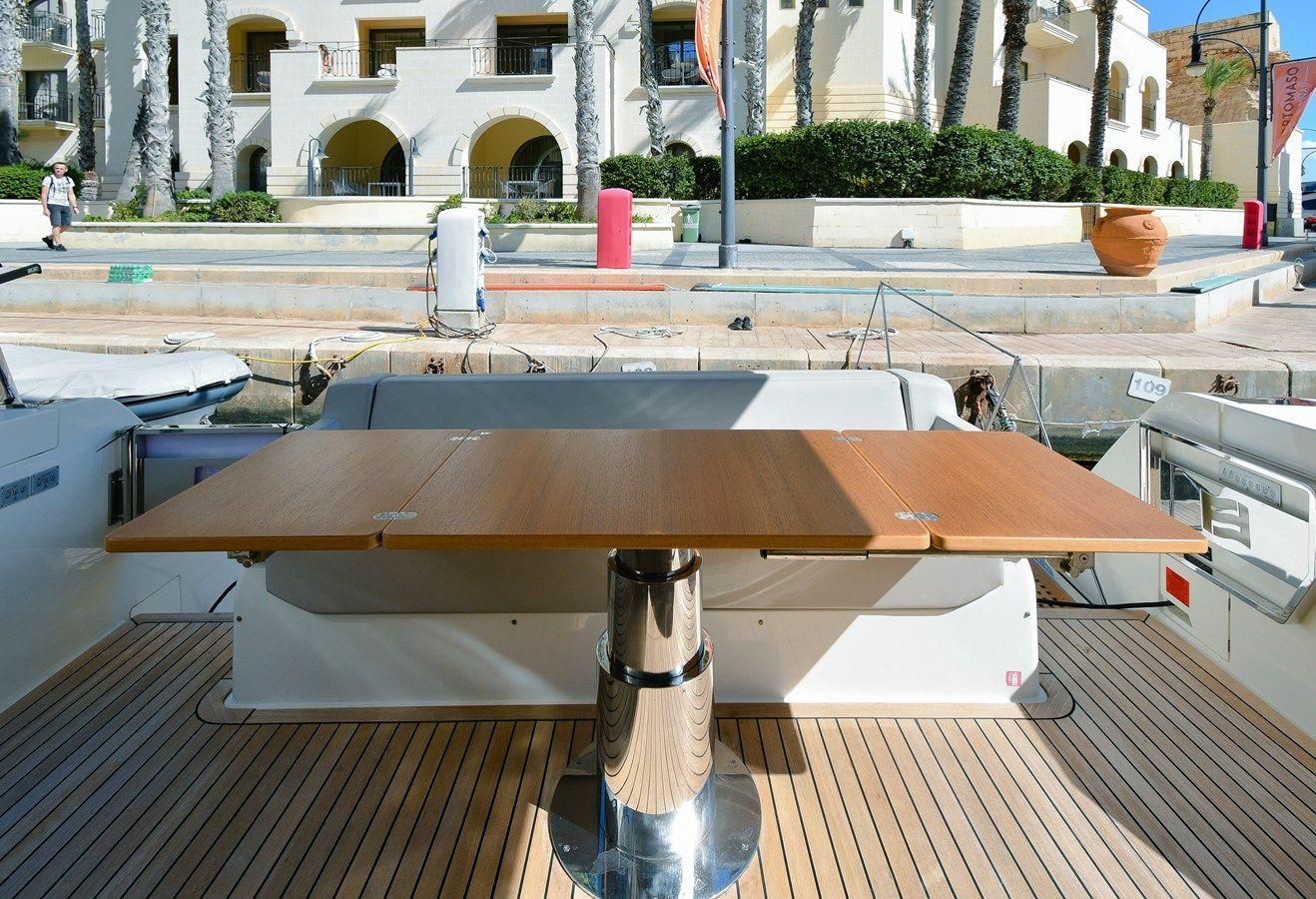 Buy a yacht Ferretti Yachts 500 - Ferretti Yachts