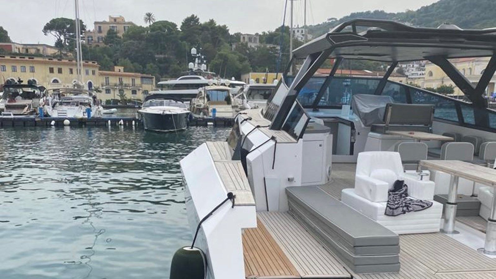 PRIMERO - EVO YACHTS yacht sale