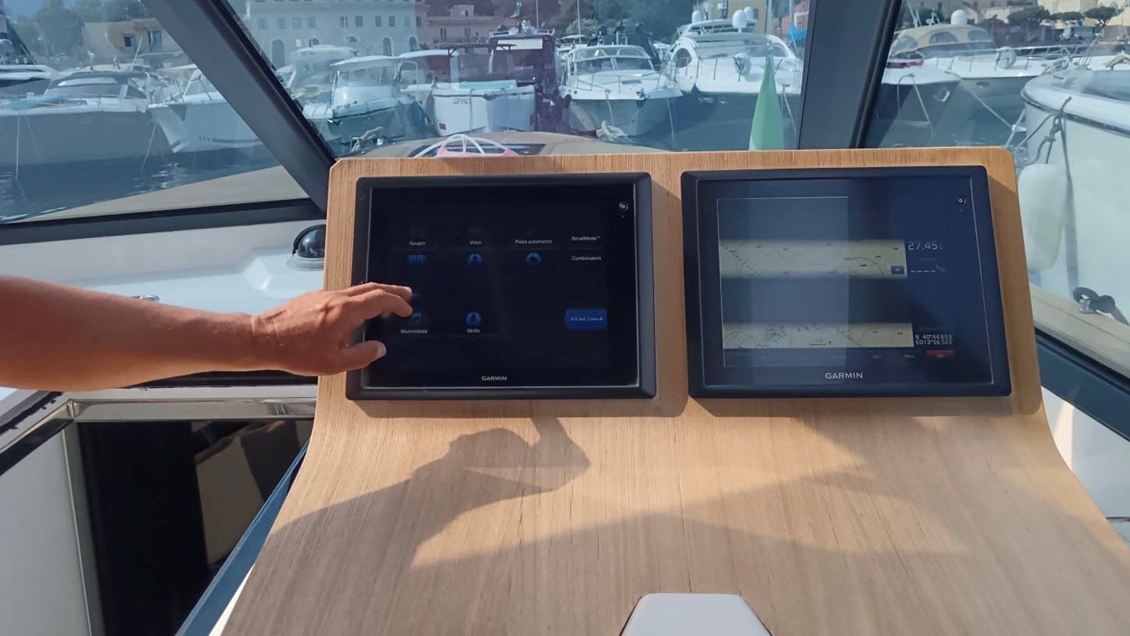 PRIMERO - EVO YACHTS price