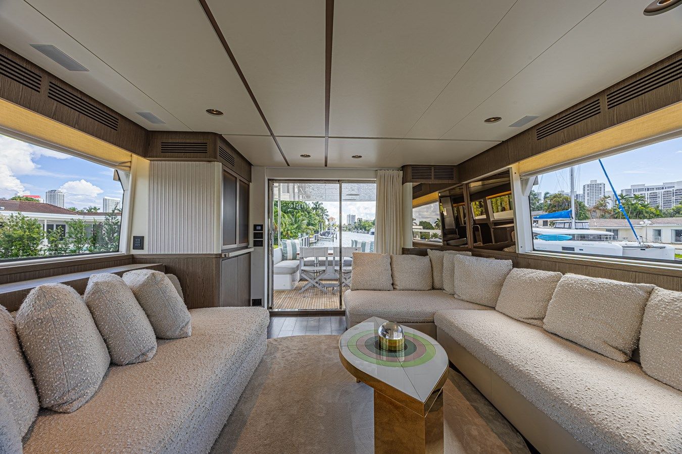 Buy a XAX66M61L122 2022 at Shestakov Yacht Sales