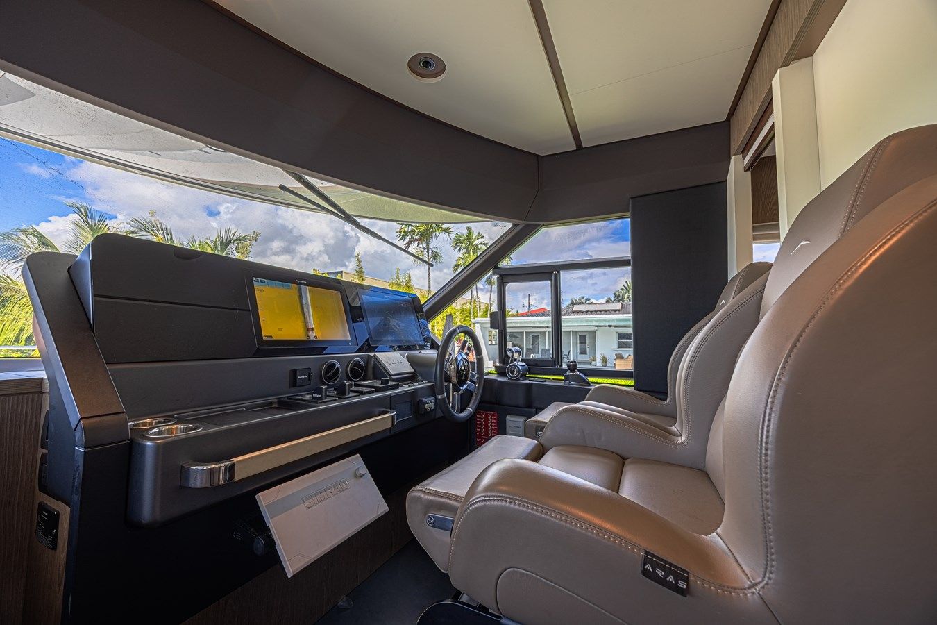 the best price on XAX66M61L122 Magellano 66