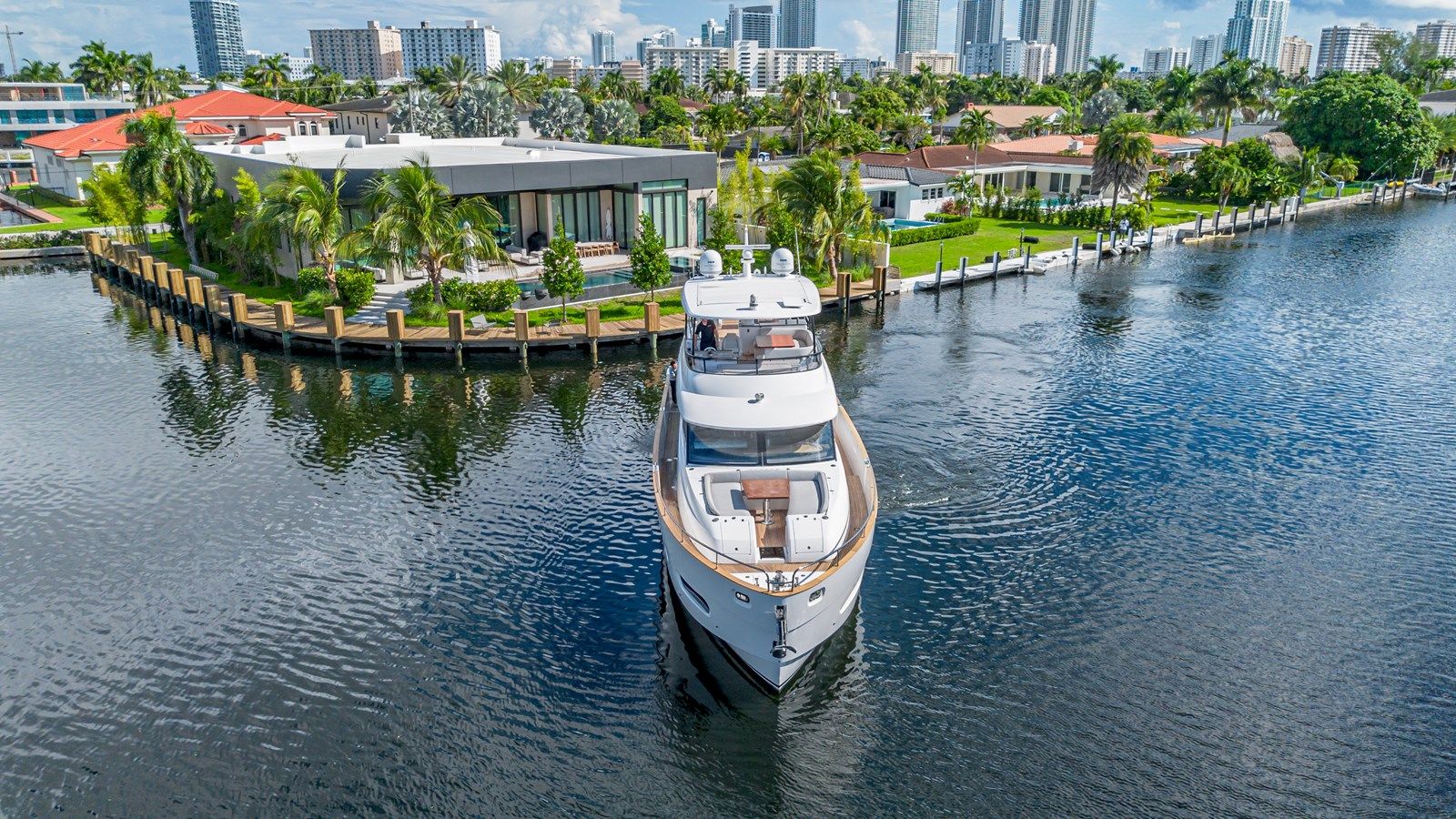 Buy a yacht XAX66M61L122 66