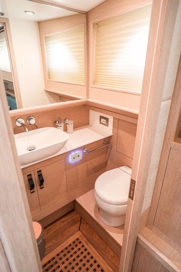 Купить VIVIENDO - LANCIA APREA