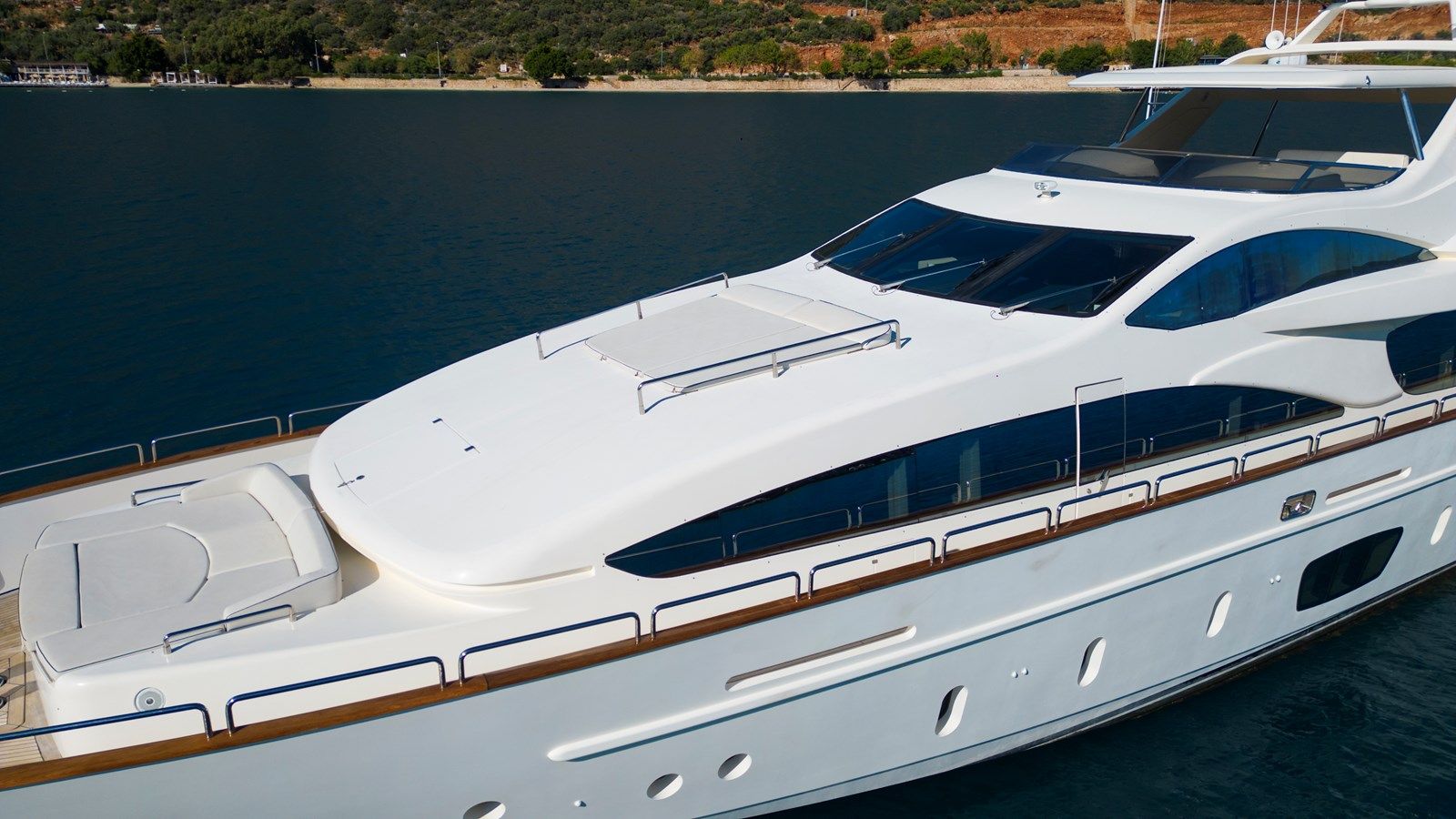 Купить яхту La Rubia 2011 в Shestakov Yacht Sales