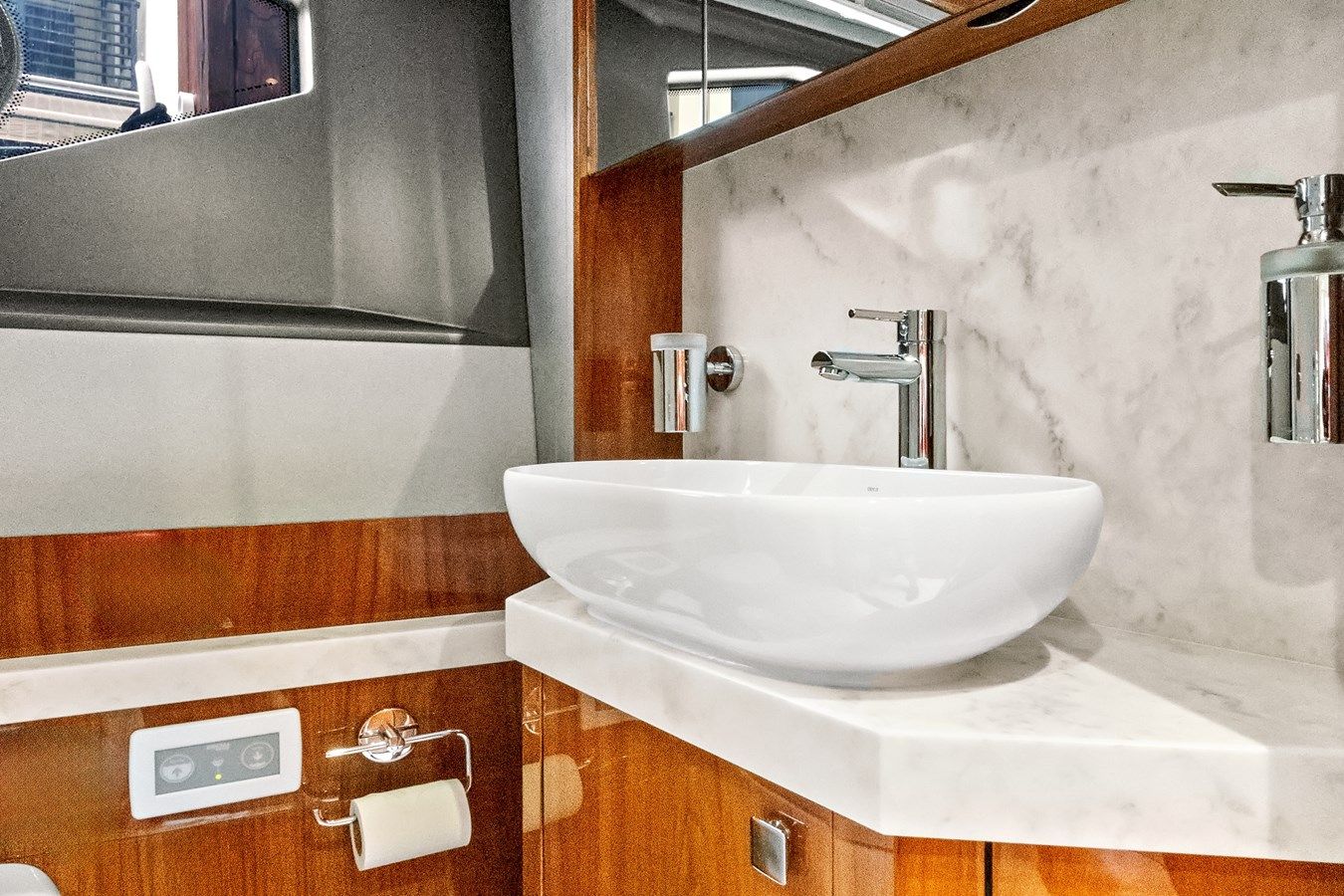 Buy a Joie de Vivre - Sunseeker at Shestakov Yacht Sales