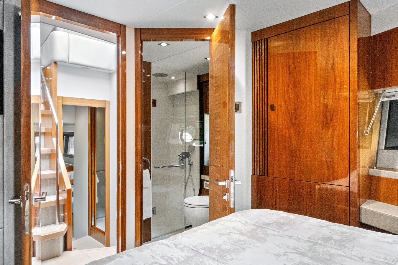 best yacht sales deals Joie de Vivre - Sunseeker