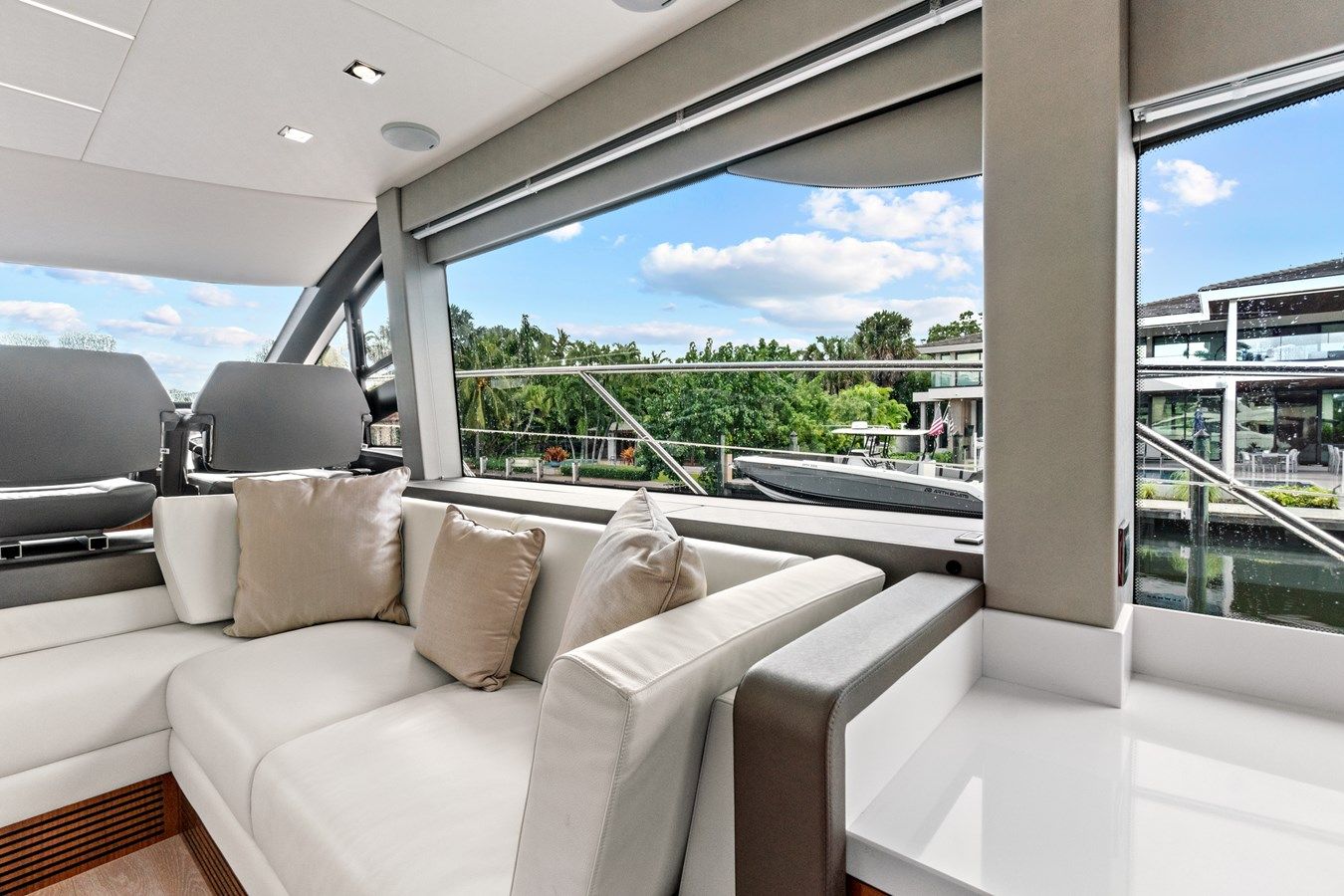 the best price on Joie de Vivre