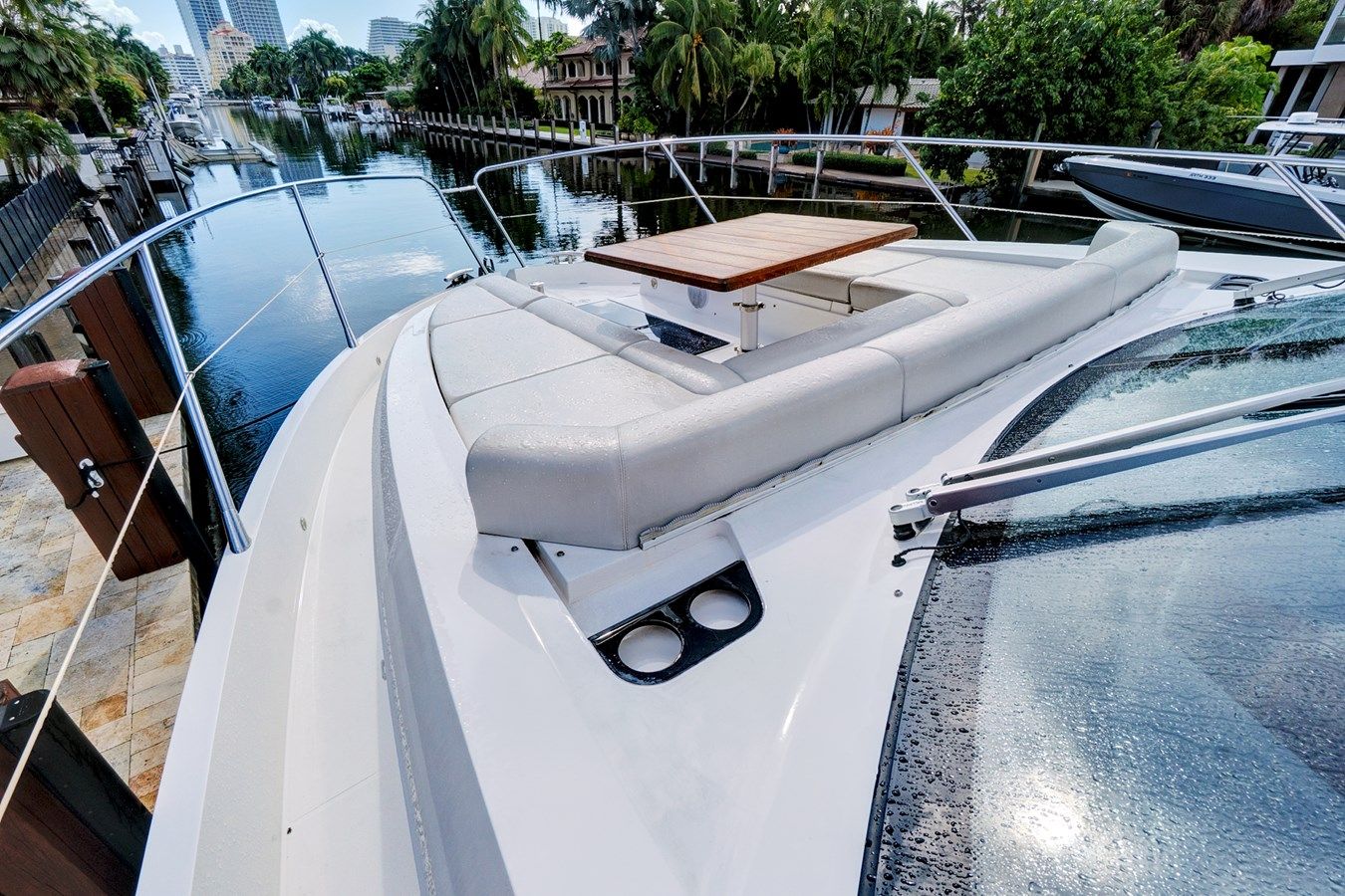 best yacht sales deals Joie de Vivre 52