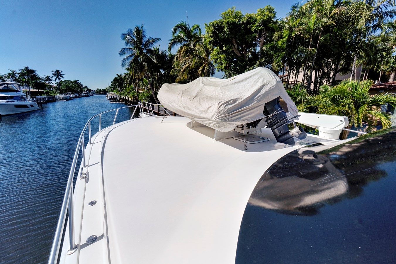 Buy a VKY74038A808 2008 at Shestakov Yacht Sales