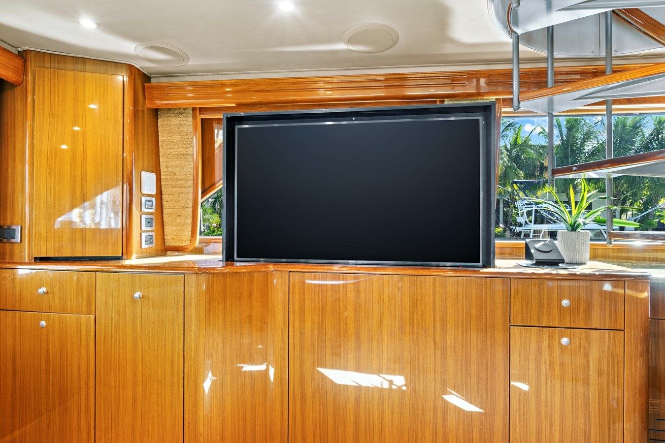 best yacht sales deals VKY74038A808 - VIKING