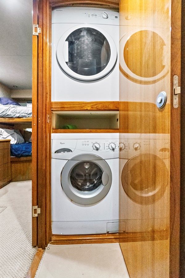 best yacht sales deals VKY74038A808 - VIKING