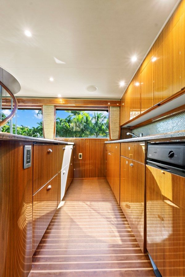 Buy a yacht VKY74038A808 - VIKING