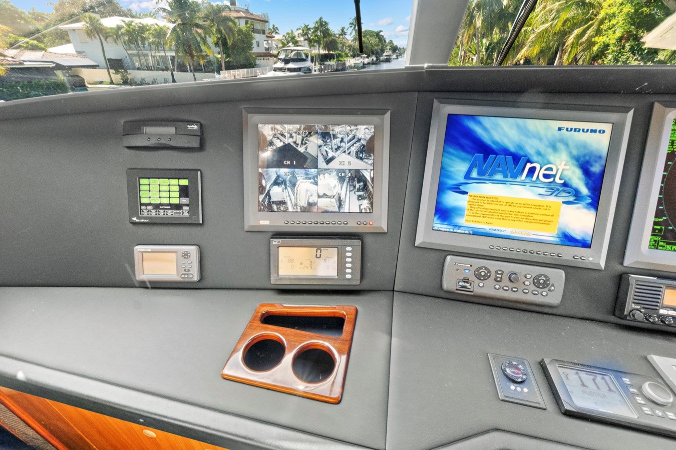 Buy a VKY74038A808 - VIKING at Shestakov Yacht Sales