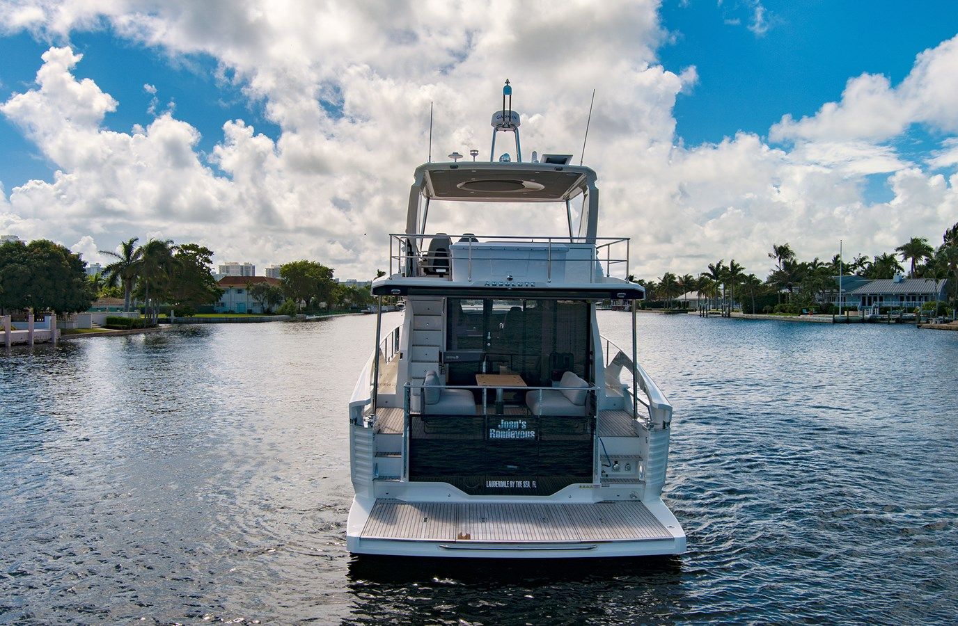 JOAN'S RONDEVOUS - Absolute Yachts