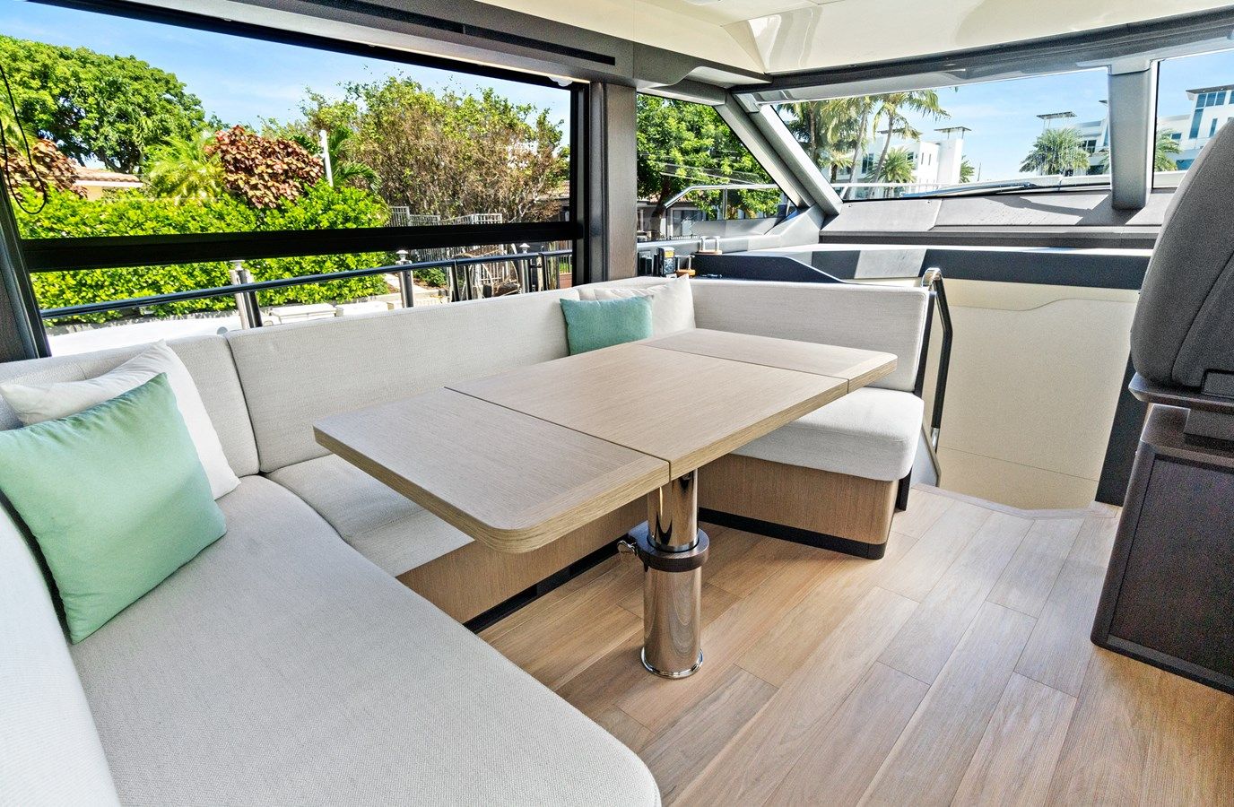 Купить яхту JOAN'S RONDEVOUS в Shestakov Yacht Sales