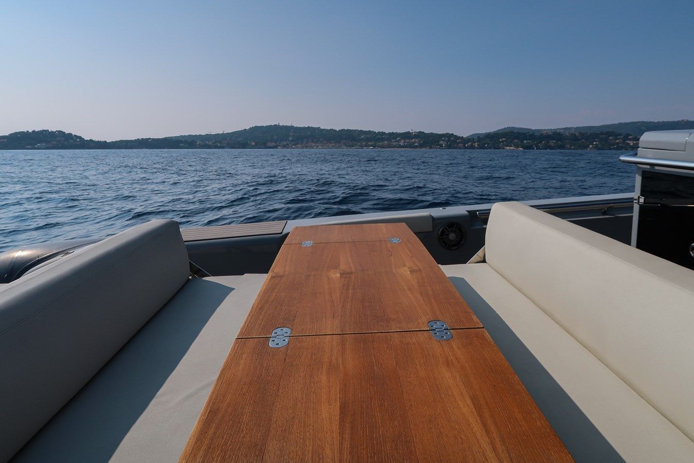 Купить яхту Pirelli 42 42 в Shestakov Yacht Sales