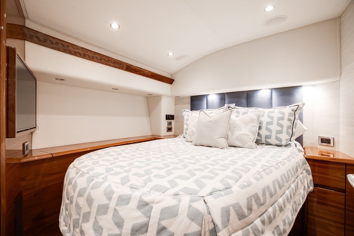 best yacht sales deals Mack Attack 48 CONVERTIBLE